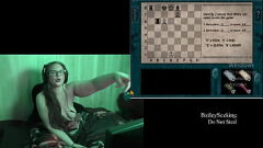 Afspelen Ondeugend gamermeisje stript voor Naked Deception Island Play Through - Deel 4