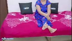 play Hung Black Lover Cums Keras pada Payudara Besar Ibu Tiri India Setelah Sialan Intens