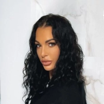 Pornoster Nadine Kerastas