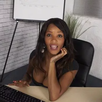 Pornoster Kiki Minaj